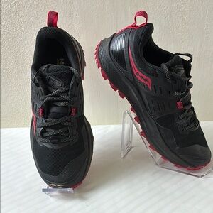 SAUCONY EVERYN WOMEN’S Sneakers size 6.5